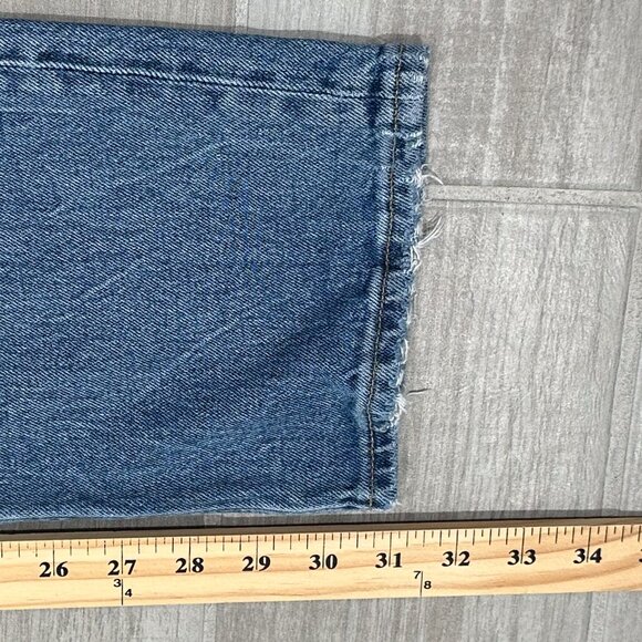 Abercrombie & Fitch The ‘90s Straight Ultra High Rise Jeans in Medium Distressed - Picture 14 of 16